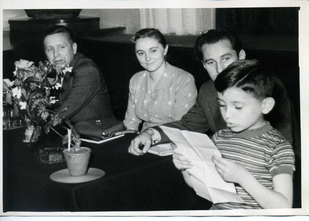 Бранко са Миром Алечковић, послератни период (Aрхив САНУ)