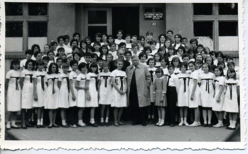 Хор и оркестар ОШ ''Моша Пијаде'', Велика Плана 23.04.1966. (Aрхив САНУ)